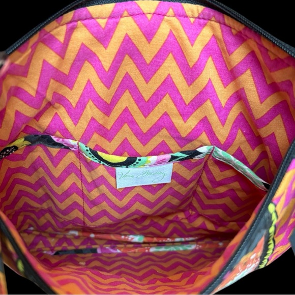 Vera Bradley Ziggy Zinnia Crossbody Purse Pink Orange Floral Chevron Retired - Picture 6 of 12